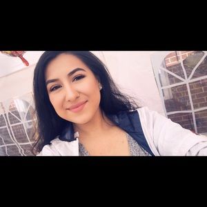 Meet your Posher, Guadalupe